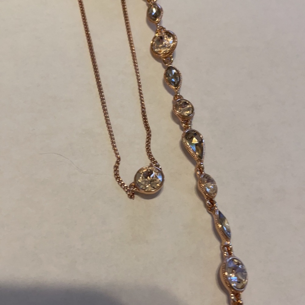 Rose gold bracelet and necklace set